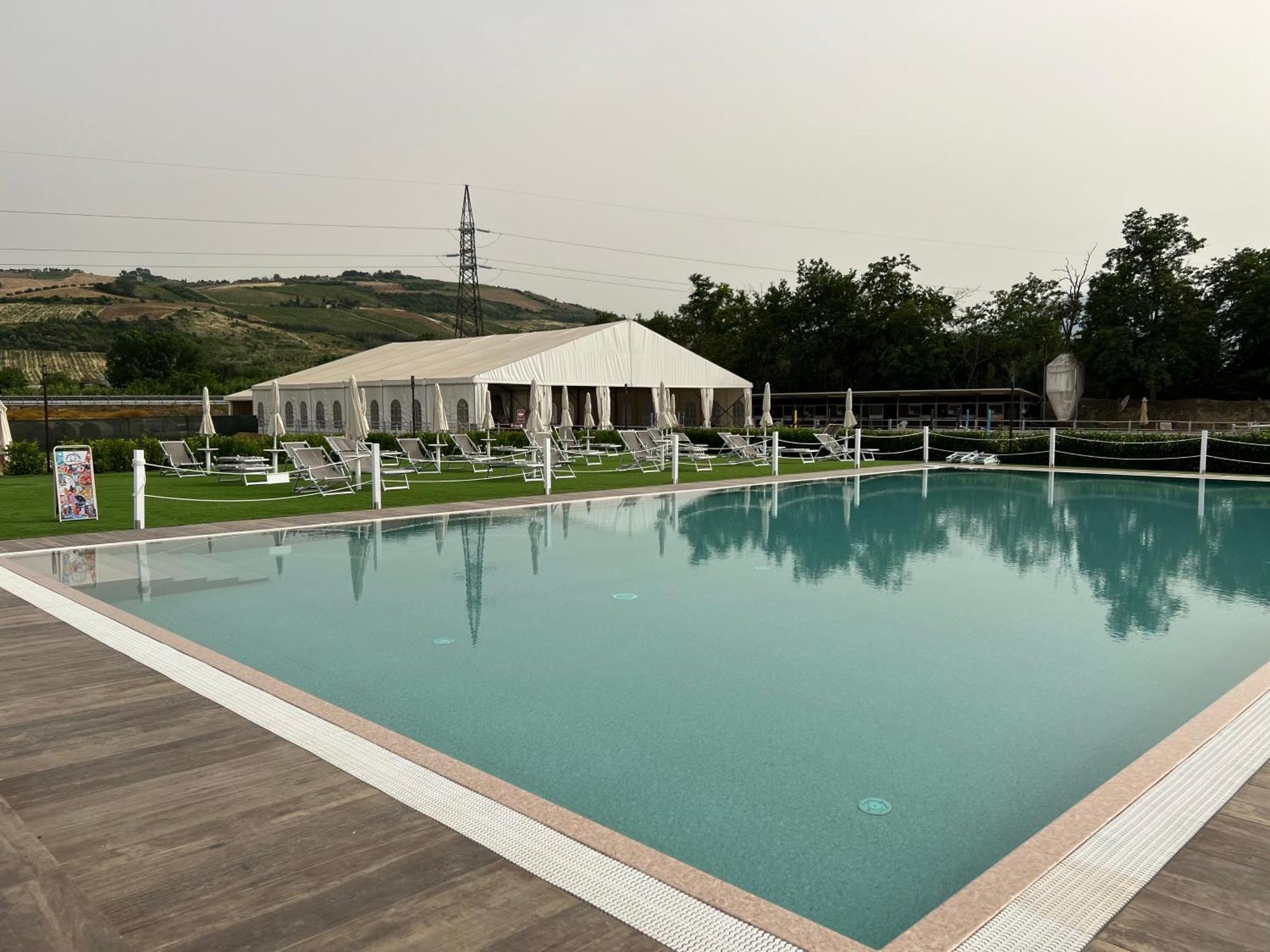 Ll Crinale Village Colli del Tronto Zewnętrze zdjęcie